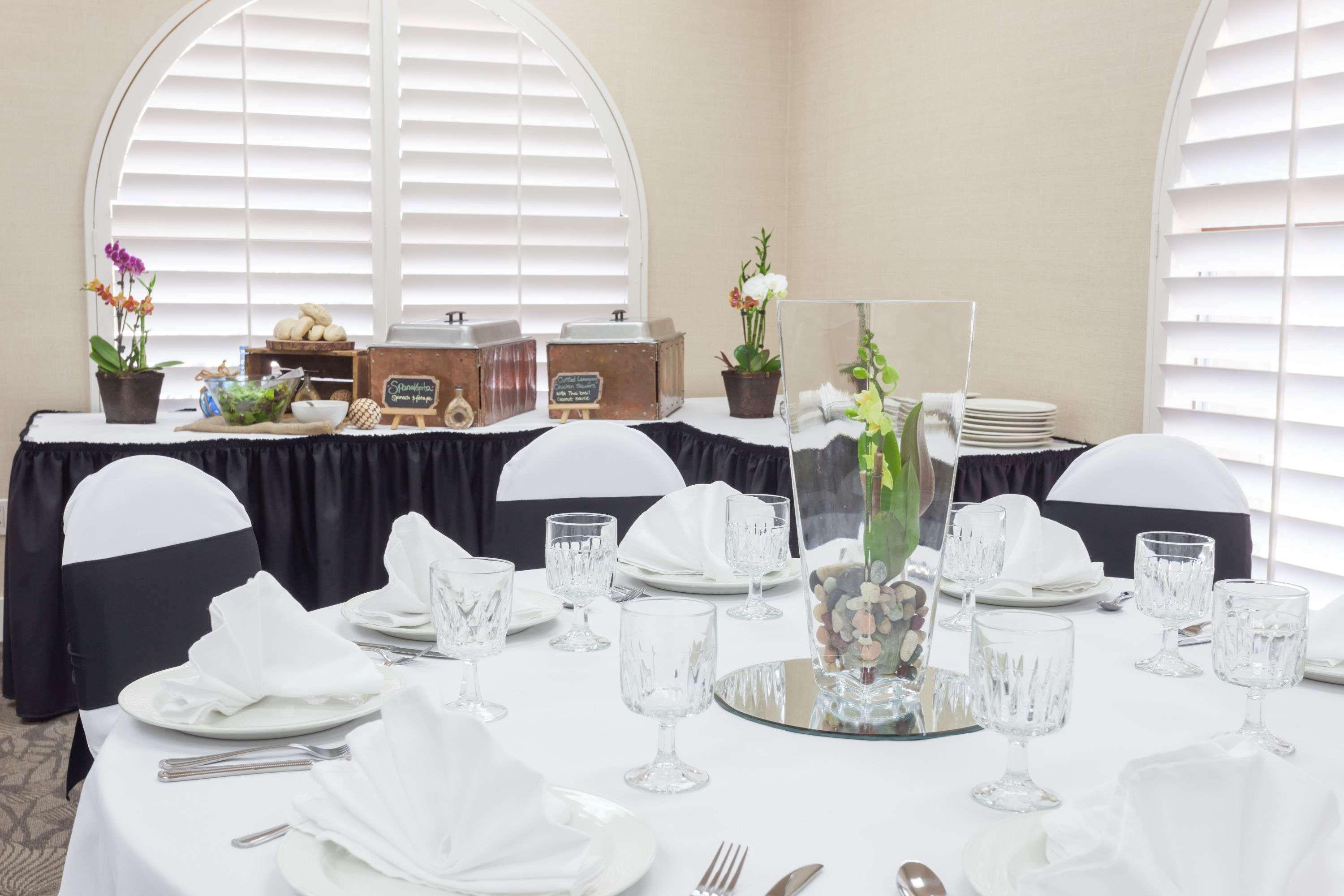 Days Inn By Wyndham San Diego Hotel Circle Εξωτερικό φωτογραφία