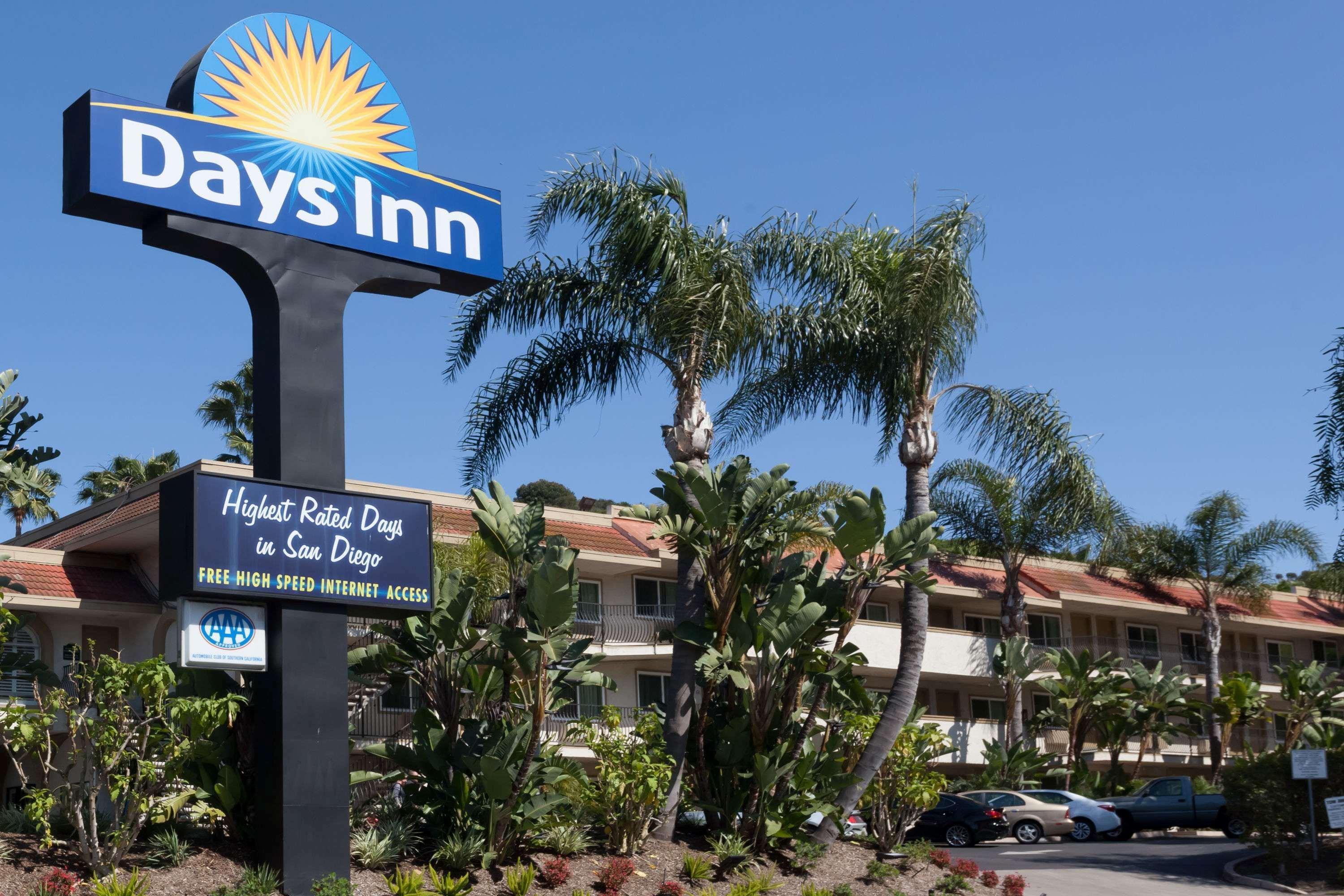 Days Inn By Wyndham San Diego Hotel Circle Εξωτερικό φωτογραφία