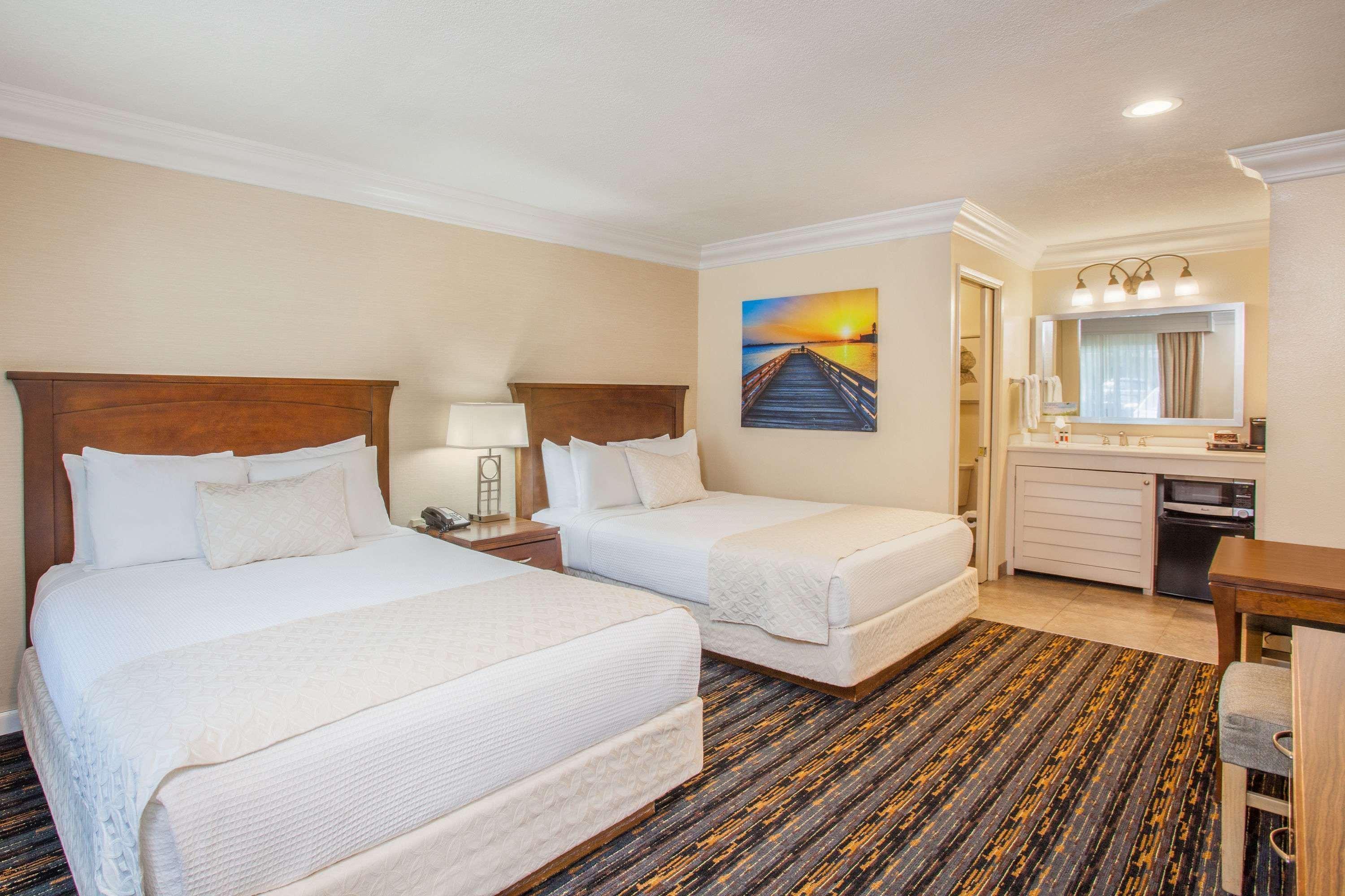 Days Inn By Wyndham San Diego Hotel Circle Εξωτερικό φωτογραφία
